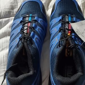 Solomon sneakers mens 9.5 brand new